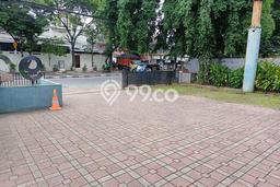 Kantor Area Komersial di Tebet, Luas 1611m2m², Mainroad Kantor Area Komersial di Tebet, Luas 1611m2m², Mainroad