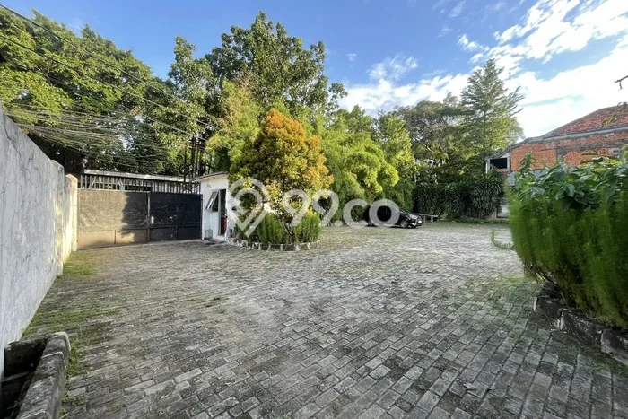 Tanah Kavling Dijual di Jakarta Selatan dengan Spesifikasi 1584m2 Tanah Kavling Dijual di Jakarta Selatan dengan Spesifikasi 1584m2