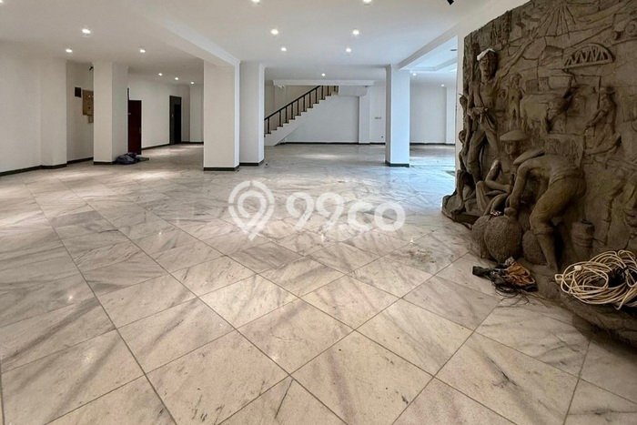 Komersial Dijual di Menteng LT 1046m2, LB 2400m2 Solusi Investasi Cerdas Komersial Dijual di Menteng LT 1046m2, LB 2400m2 Solusi Investasi Cerdas