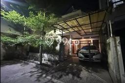 Ready to Use! Premium House LT 140m2 Desain Modern di Pondok Kelapa Ready to Use! Premium House LT 140m2 Desain Modern di Pondok Kelapa