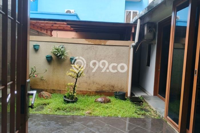Rumah Modern 4 Kamar LT 180m2 di Bintara Rumah Modern 4 Kamar LT 180m2 di Bintara