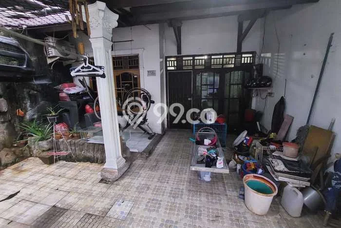 Rumah Modern 4 KT di Pondok Kelapa Jakarta Timur Rumah Modern 4 KT di Pondok Kelapa Jakarta Timur