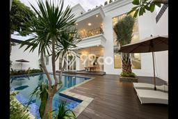 Rumah Luxury Modern Siap Huni di Pondok Indah Jakarta Selatan Rumah Luxury Modern Siap Huni di Pondok Indah Jakarta Selatan