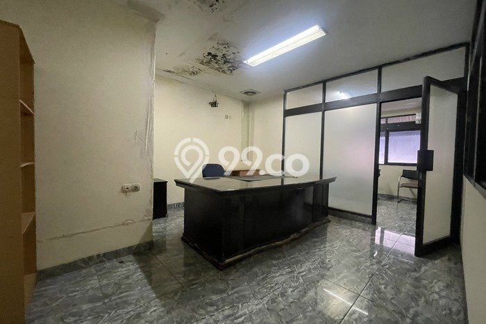 Ruko Dijual di Jakarta Selatan LT 108m2 & LB 210m2 Lokasi Terbaik! Ruko Dijual di Jakarta Selatan LT 108m2 & LB 210m2 Lokasi Terbaik!