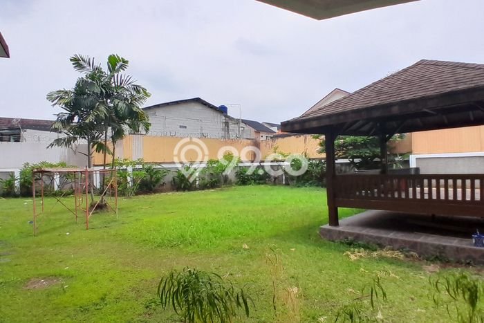Rumah Disewakan Jakarta Selatan LT 600m2 LB 500m2 Kawasan Pejaten Rumah Disewakan Jakarta Selatan LT 600m2 LB 500m2 Kawasan Pejaten