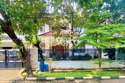 NEW LISTING! Rumah di Lebak Bulus, Siap Huni, 7 KM, Dekat Lebak Bulus, Jakarta Selatan, Jakarta Selatan, Luas 485m2m² Bangunan 450m2m² NEW LISTING! Rumah di Lebak Bulus, Siap Huni, 7 KM, Dekat Lebak Bulus, Jakarta Selatan, Jakarta Selatan, Luas 485m2m² Bangunan 450m2m²