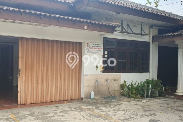 Disewakan! Rumah 5 Kamar Tidur &
3 Kamar Mandi di Pejaten, Jakarta Selatan Disewakan! Rumah 5 Kamar Tidur &
3 Kamar Mandi di Pejaten, Jakarta Selatan
