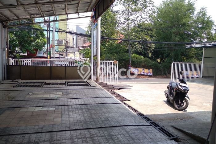 AREA TERSIBUK! Komersial Kawasan , Luas 600m2m², Potensi Tinggi AREA TERSIBUK! Komersial Kawasan , Luas 600m2m², Potensi Tinggi