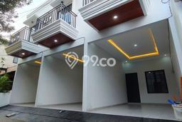 Dijual Cepat Rumah Favorit Siap Huni LB 90m2 di Ciracas, Jakarta Timur Dijual Cepat Rumah Favorit Siap Huni LB 90m2 di Ciracas, Jakarta Timur