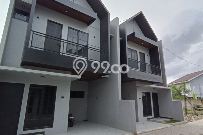 For Sale Rumah 3 Kamar Lokasi Ideal Nyaman dan Strategis di Ciledug For Sale Rumah 3 Kamar Lokasi Ideal Nyaman dan Strategis di Ciledug