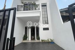 Rumah Luas Asri 3 KT Siap Huni di Cinere Jakarta Selatan Rumah Luas Asri 3 KT Siap Huni di Cinere Jakarta Selatan