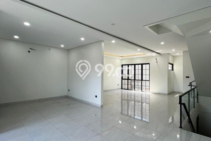 Hot Offer Hunian Premium Ideal dan Luas di Cilandak, Jakarta Selatan Hot Offer Hunian Premium Ideal dan Luas di Cilandak, Jakarta Selatan