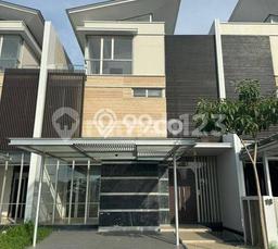 Rumah Luxury Modern Siap Huni di Golf Island Jakarta Utara Rumah Luxury Modern Siap Huni di Golf Island Jakarta Utara