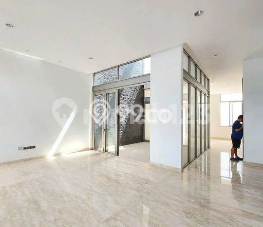 Hunian Elit LB 358m2 Siap Pakai Desain Elegan di Golf Island, Jakarta Utara Hunian Elit LB 358m2 Siap Pakai Desain Elegan di Golf Island, Jakarta Utara