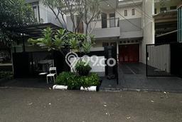 Dijual Rumah Premium dengan Fasilitas Sekitar Lengkap di Kembangan, Jakarta Barat Dijual Rumah Premium dengan Fasilitas Sekitar Lengkap di Kembangan, Jakarta Barat