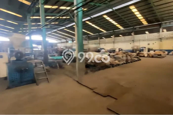 Pabrik paling strategis disewakan di Periuk Tangerang Pabrik paling strategis disewakan di Periuk Tangerang