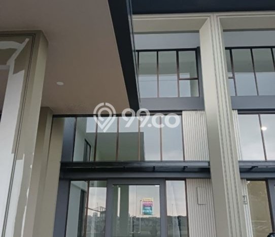 Unit Ruko disewakan di Gading Serpong Tangerang dengan LT 108m2 / LB 300m2 Unit Ruko disewakan di Gading Serpong Tangerang dengan LT 108m2 / LB 300m2