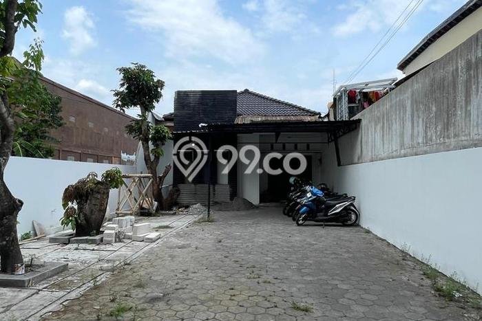 Hunian Mewah Dijual LT 503m2 di Depok, Sleman Hunian Mewah Dijual LT 503m2 di Depok, Sleman