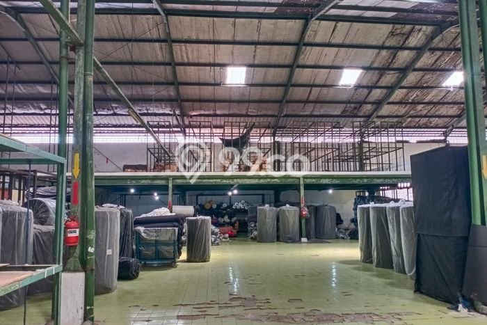 Gudang Bagus LT 3404m2 LB 3399m2 Dijual di Cimahi Selatan Cimahi Gudang Bagus LT 3404m2 LB 3399m2 Dijual di Cimahi Selatan Cimahi