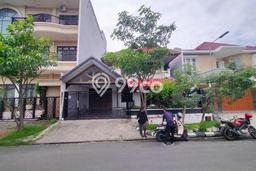 Rumah Elit Modern Siap Huni di Sutorejo Surabaya Rumah Elit Modern Siap Huni di Sutorejo Surabaya
