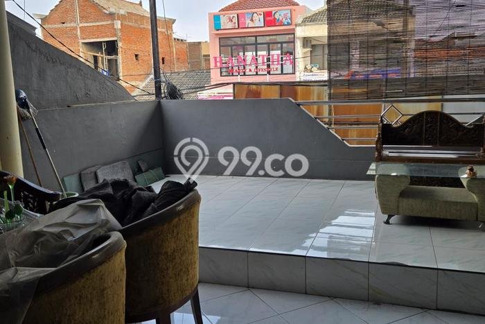 Unit Ruko Dijual di Tandes Surabaya Luas Bangunan 180m2 Unit Ruko Dijual di Tandes Surabaya Luas Bangunan 180m2