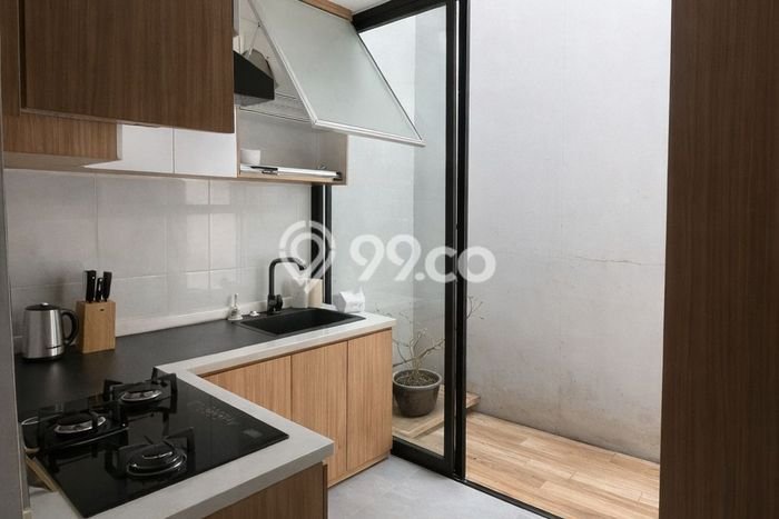 Best Deal Hunian Premium Ideal dan Luas di Mulyorejo, Surabaya Best Deal Hunian Premium Ideal dan Luas di Mulyorejo, Surabaya