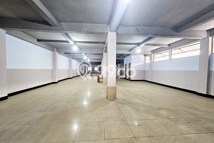Gudang untuk Disewa di Pusat Tangerang Luas Bangunan 2000m2 Gudang untuk Disewa di Pusat Tangerang Luas Bangunan 2000m2