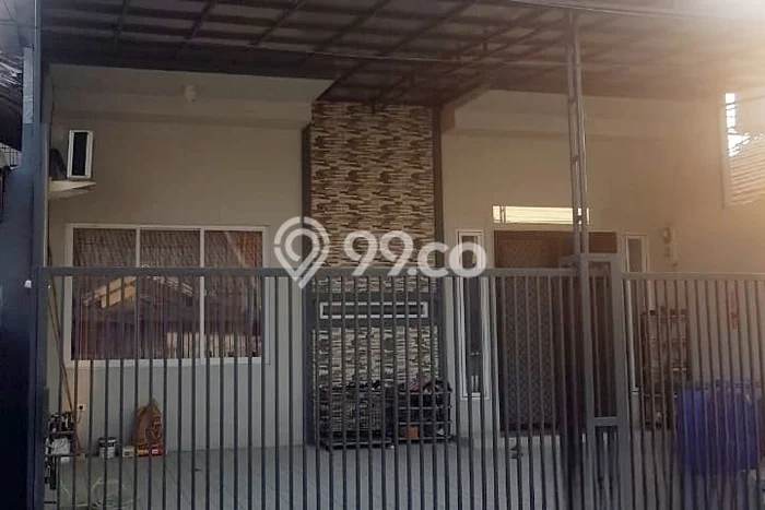 Jual Rumah Mewah Elegan Dengan View Eksklusif di Taman Surya, Jakarta Barat Jual Rumah Mewah Elegan Dengan View Eksklusif di Taman Surya, Jakarta Barat
