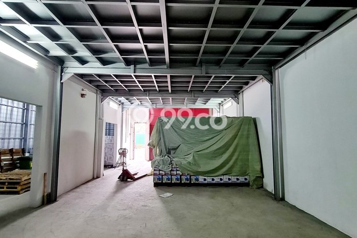 Gudang Bagus Dijual LB 300m2 Lokasi Strategis Tangerang Area Cocok untuk Berbisnis Gudang Bagus Dijual LB 300m2 Lokasi Strategis Tangerang Area Cocok untuk Berbisnis