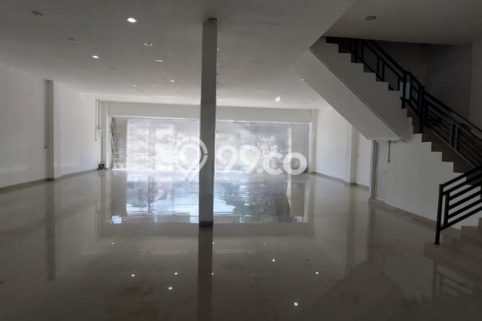 Unit Komersial Disewakan di Jakarta Utara Area Strategis Harga Kompetitif Unit Komersial Disewakan di Jakarta Utara Area Strategis Harga Kompetitif