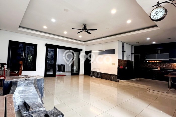 Hunian Eksklusif Siap Huni LT 200m2 di Penjaringan, Jakarta Utara Hunian Eksklusif Siap Huni LT 200m2 di Penjaringan, Jakarta Utara