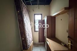 Cocok Untuk Investasi! Dijual Kost di Tanjung Duren 11 Kamar Cocok Untuk Investasi! Dijual Kost di Tanjung Duren 11 Kamar
