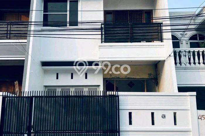 Rumah sewa siap pakai 5 KT di Tomang, Jakarta Barat Rumah sewa siap pakai 5 KT di Tomang, Jakarta Barat
