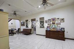 Dijual Rumah Mewah Elegan Dengan View Eksklusif di Grogol, Jakarta Barat Dijual Rumah Mewah Elegan Dengan View Eksklusif di Grogol, Jakarta Barat