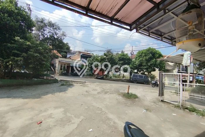 Ruko Dijual di Prime Area Bandung Luas 120m2 Ruko Dijual di Prime Area Bandung Luas 120m2