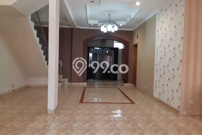 Jual Rumah Eksklusif 6 KT di Bandung Kota, Bandung Jual Rumah Eksklusif 6 KT di Bandung Kota, Bandung