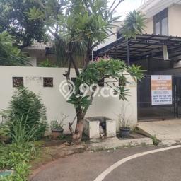Rumah Luxury Modern Tanpa Renovasi di Pondok Kelapa Jakarta Timur Rumah Luxury Modern Tanpa Renovasi di Pondok Kelapa Jakarta Timur