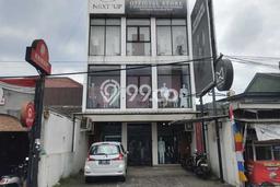 Rumah Elit LB 295m2 Siap Pakai Desain Elegan di Depok I, Depok Rumah Elit LB 295m2 Siap Pakai Desain Elegan di Depok I, Depok