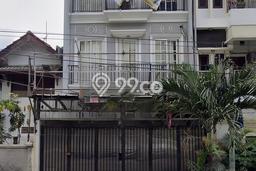 Siap Huni Hunian Elit 6 Kamar di Kemayoran Dekat ke Mana Saja Siap Huni Hunian Elit 6 Kamar di Kemayoran Dekat ke Mana Saja