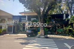 Rumah Modern di Kebayoran Baru, Jakarta Selatan, Luas 470m² Bangunan 350m² Rumah Modern di Kebayoran Baru, Jakarta Selatan, Luas 470m² Bangunan 350m²