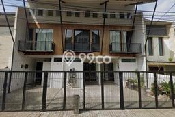 Hunian Mewah Dijual LT 237m2 di Cilandak, Jakarta Selatan Hunian Mewah Dijual LT 237m2 di Cilandak, Jakarta Selatan