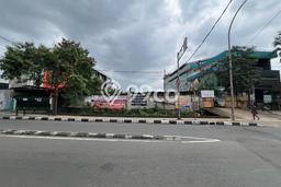 Dijual Rumah Mewah Elegan Dengan View Eksklusif di Rawamangun, Jakarta Timur Dijual Rumah Mewah Elegan Dengan View Eksklusif di Rawamangun, Jakarta Timur