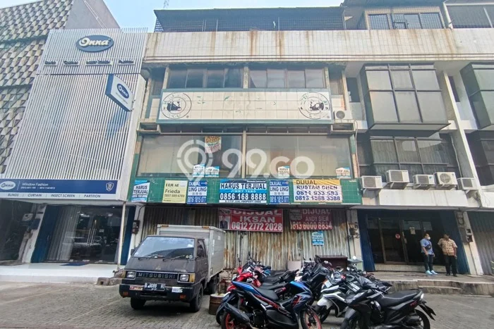 Jual Rumah Luas Elegan Dengan View Cantik di Pangeran Jayakarta, Jakarta Pusat Jual Rumah Luas Elegan Dengan View Cantik di Pangeran Jayakarta, Jakarta Pusat