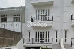 Rumah Minimalis 4 KT di CIREUNDEU Tangerang Unfurnished Rumah Minimalis 4 KT di CIREUNDEU Tangerang Unfurnished