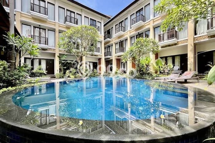 Rumah Eksklusif Siap Huni LT 1100m2 di Kuta, Badung Rumah Eksklusif Siap Huni LT 1100m2 di Kuta, Badung