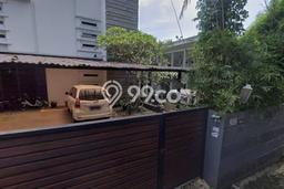 Dijual Rumah Luas Megah Dengan View Eksklusif di Ragunan, Jakarta Selatan Dijual Rumah Luas Megah Dengan View Eksklusif di Ragunan, Jakarta Selatan