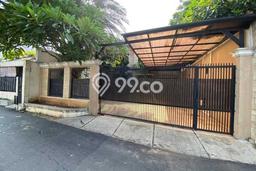 Rumah Nyaman di Percetakan Negara, Jakarta Pusat, Luas 403m2m² Bangunan 190m2m² Rumah Nyaman di Percetakan Negara, Jakarta Pusat, Luas 403m2m² Bangunan 190m2m²