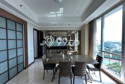 Apartemen Sewa 3 Kamar Hemat Siap Huni di Jakarta Selatan, Luas 165m2 Apartemen Sewa 3 Kamar Hemat Siap Huni di Jakarta Selatan, Luas 165m2
