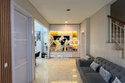 Rumah Luas Asri 3 KT Siap Pakai di BSD City Tangerang Rumah Luas Asri 3 KT Siap Pakai di BSD City Tangerang