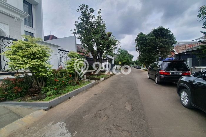 Rumah Elit Modern Siap Huni di Sektor 1A-Gading Serpong Tangerang Rumah Elit Modern Siap Huni di Sektor 1A-Gading Serpong Tangerang